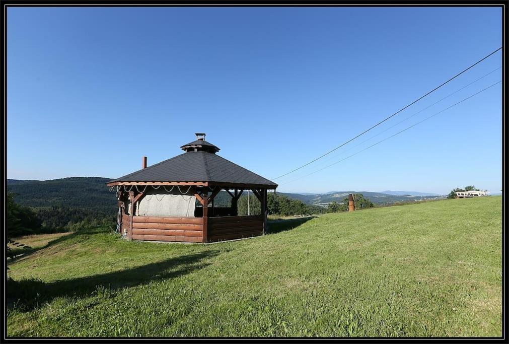 Swiety Spokoj Palesnica Exterior foto