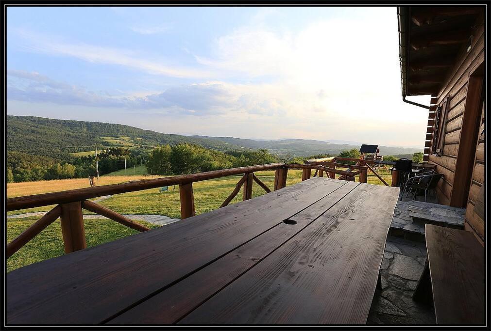Swiety Spokoj Palesnica Exterior foto